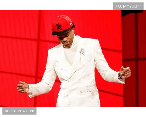 猛龙队交易后战术重构 巴恩斯成为新进攻发起点